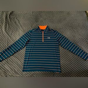 Large athletic Under Armour long sleeve striped dark blue and neon orange
